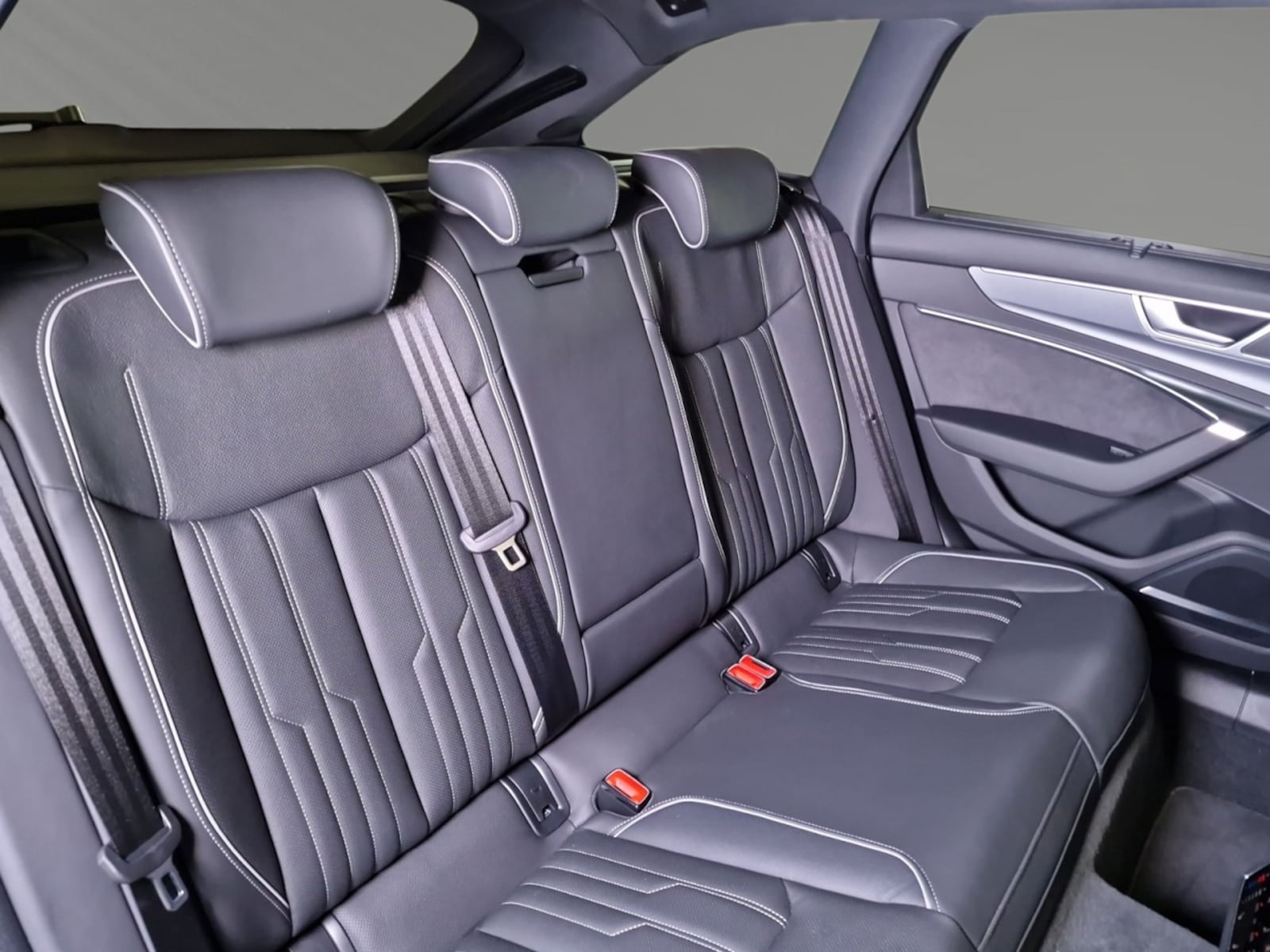 Audi A6 Avant – Bild 8
