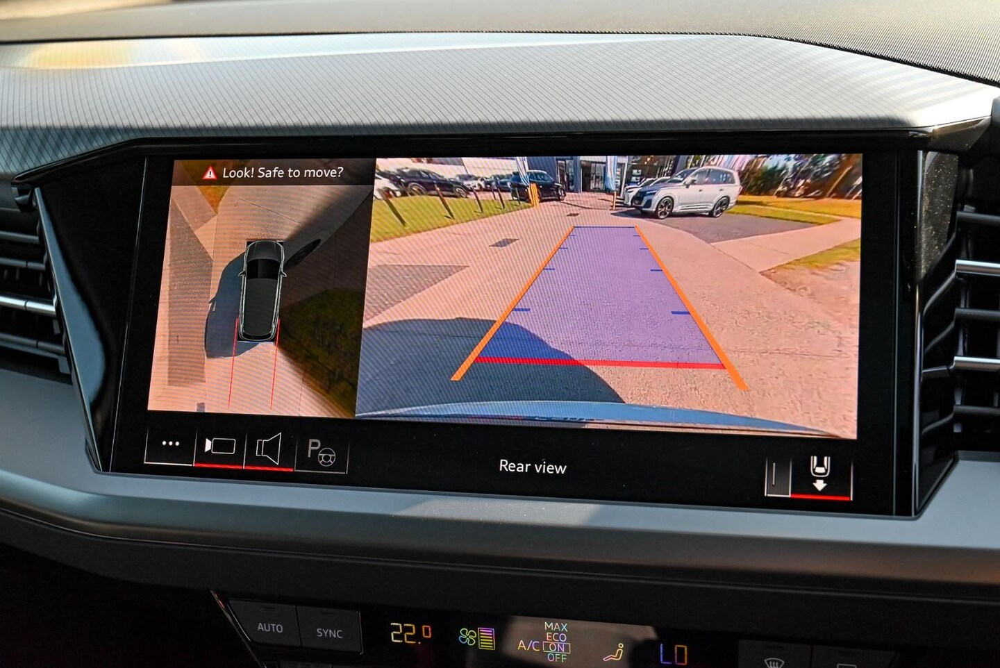 Image about Audi Q4 e-tron e-tron