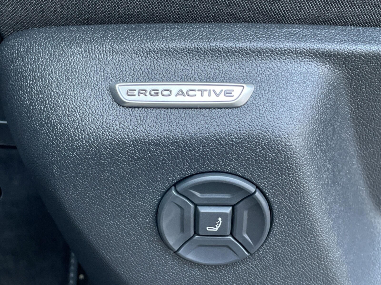 Volkswagen Tiguan – Bild 11