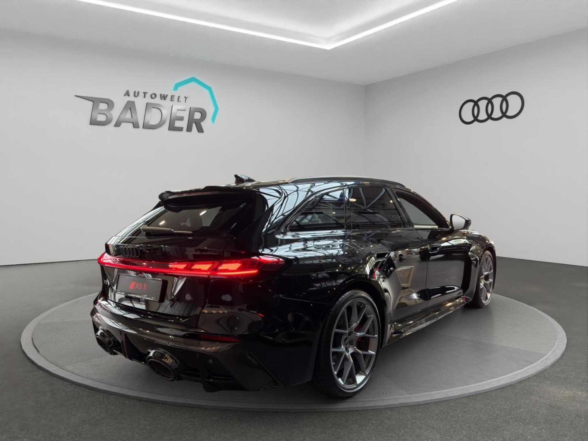 Audi RS 5 Avant