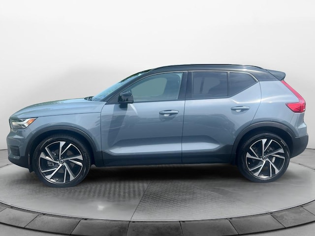 2021 Volvo XC40