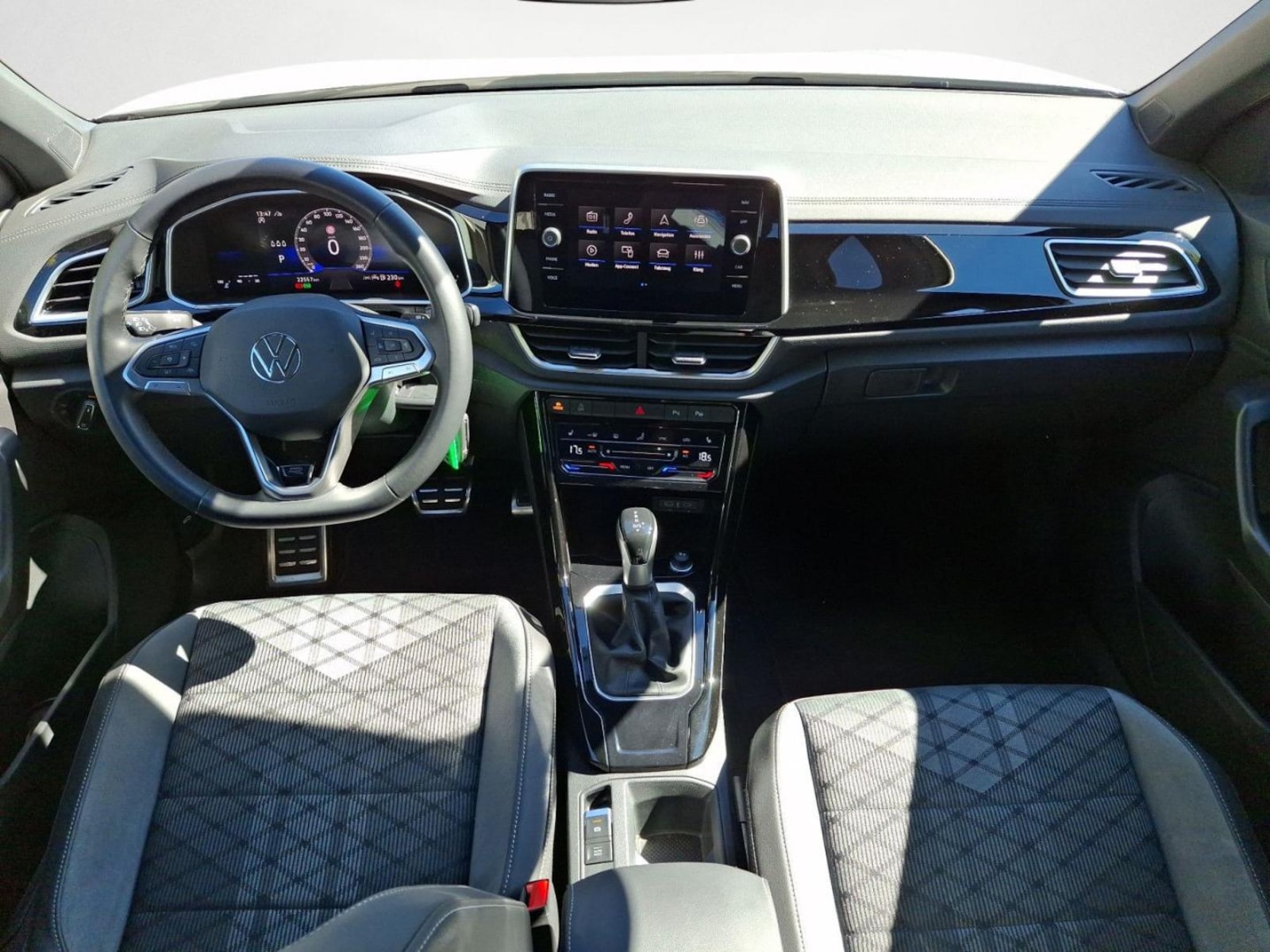 Volkswagen T-Roc – Bild 12