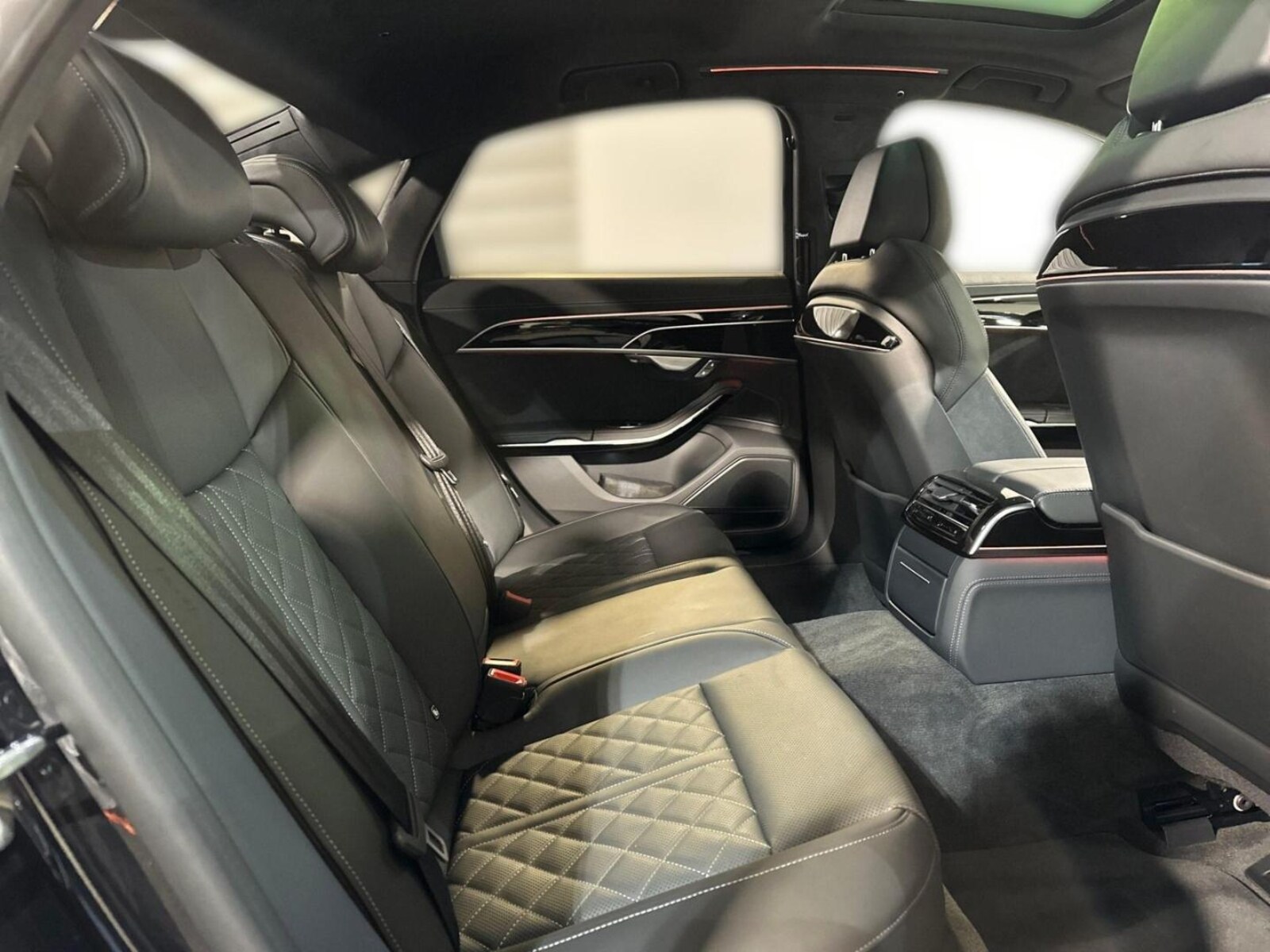 Audi S8 – Bild 11