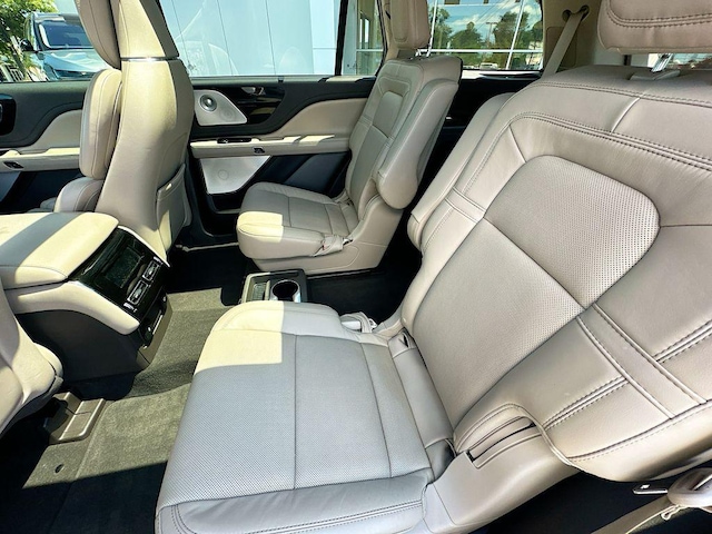 2022 Lincoln Aviator