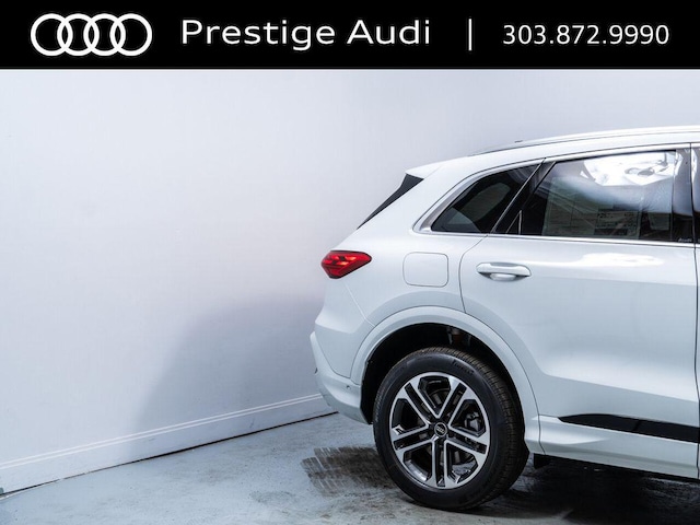 2025 Audi Q5 Premium - Photo 11