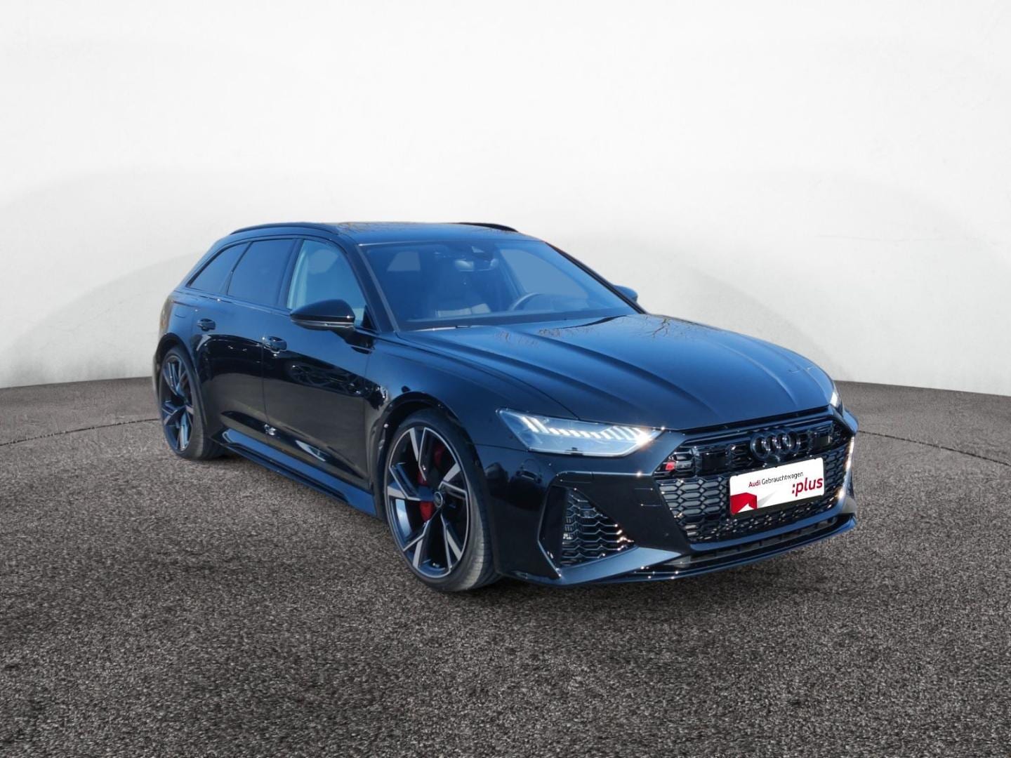 Bild über Audi RS 6 Avant performance quattro tiptronic - für weitere Informationen kontaktieren Sie den Audi Partner
