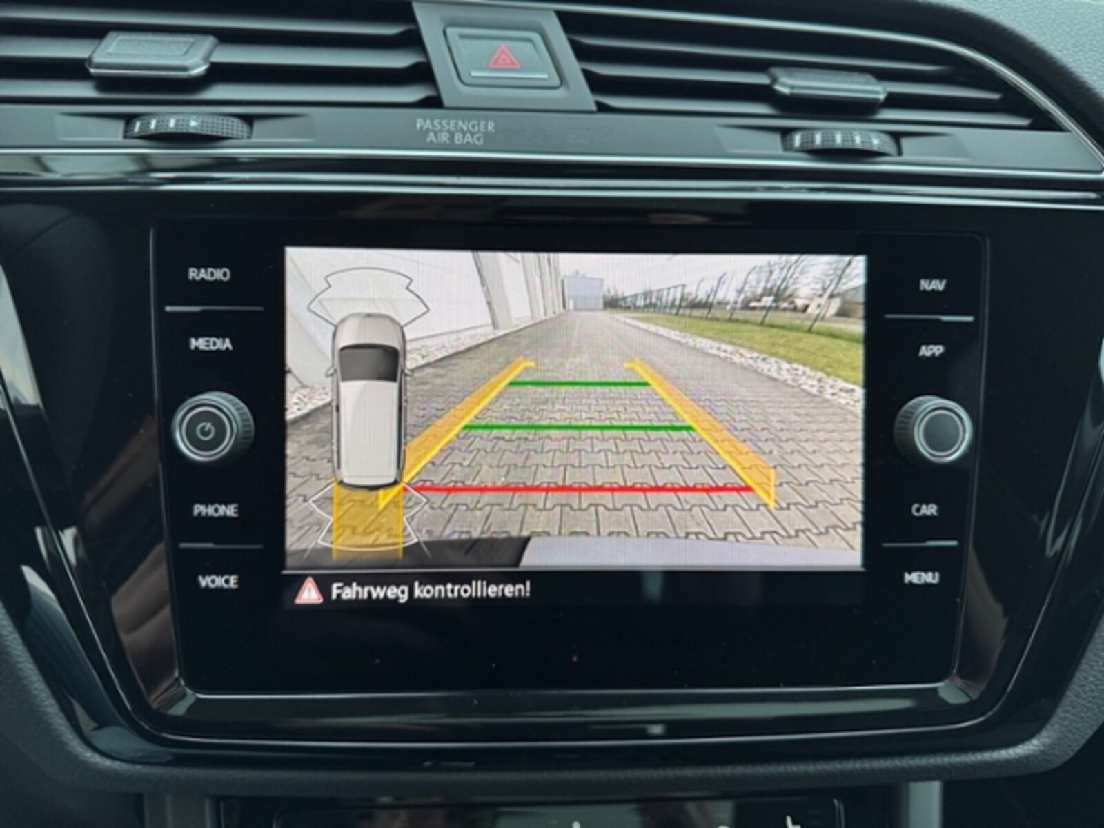 Volkswagen Touran – Bild 11
