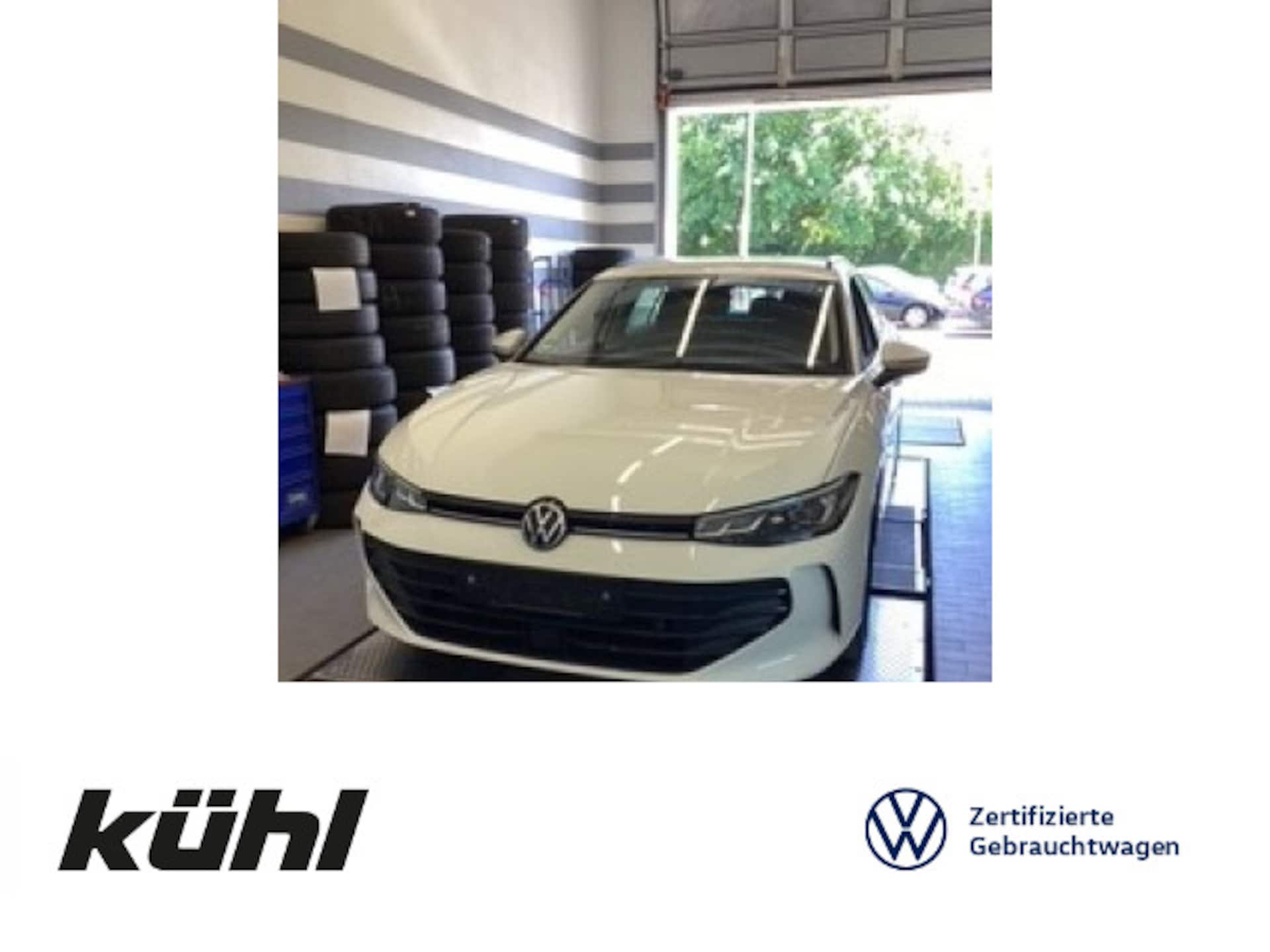 Volkswagen Passat Basis-Modell