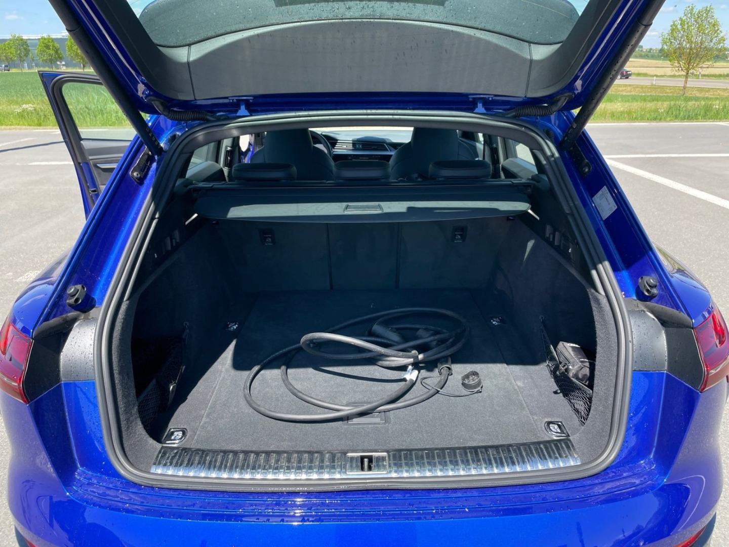 Image about Audi SQ8 e-tron e-tron quattro