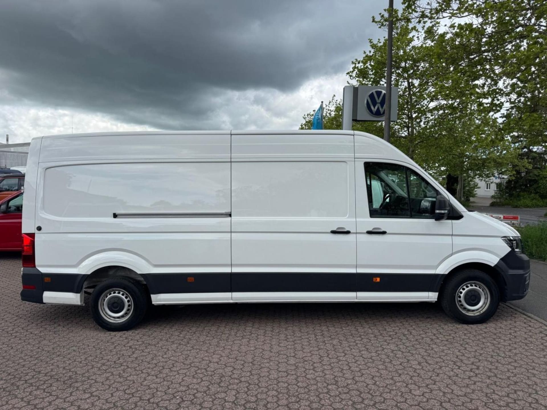 Volkswagen Crafter Kasten langer Radstand