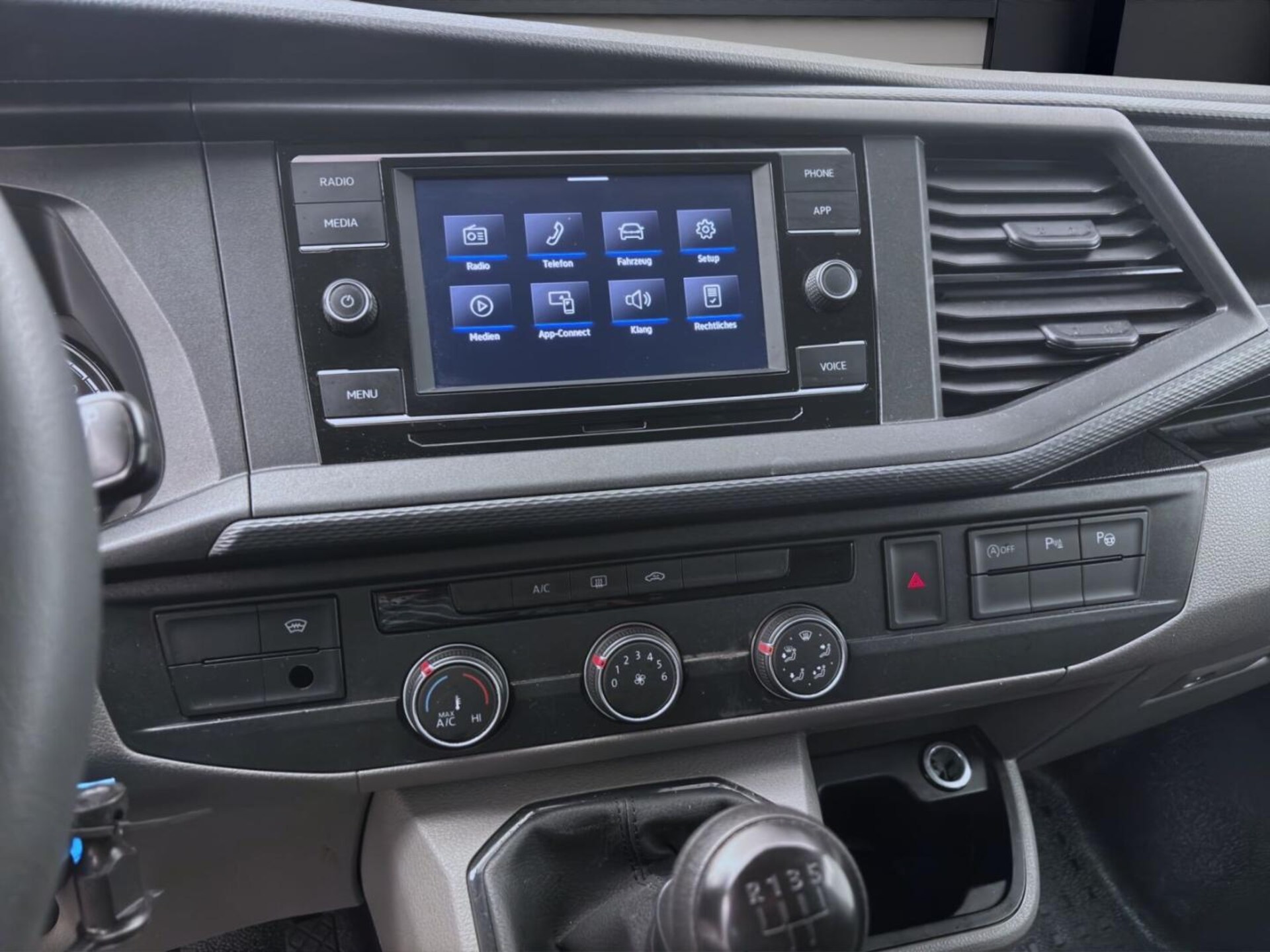 Volkswagen T6.1 Transporter Kombi kurzer Radstand