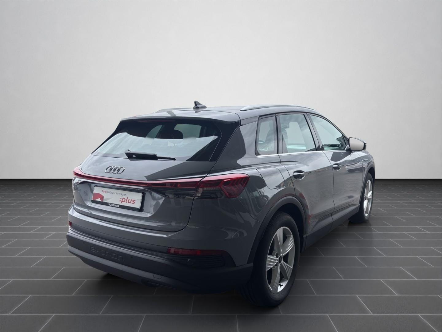 Bild über Audi Q4 e-tron 40 e-tron - für weitere Informationen kontaktieren Sie den Audi Partner