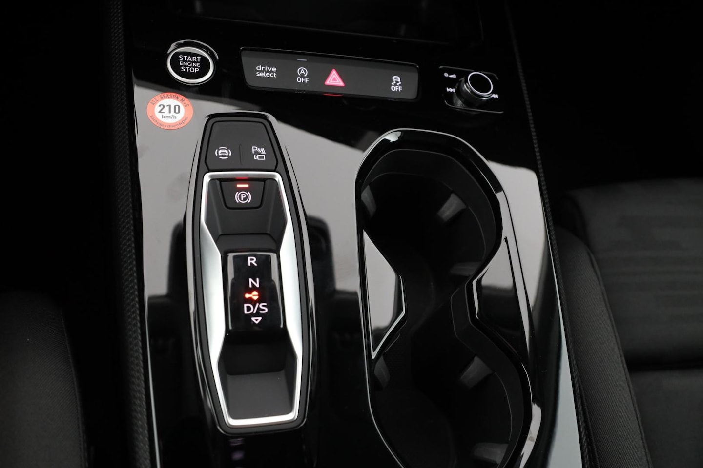 Bild über Audi A5 Avant TFSI S tronic - für weitere Informationen kontaktieren Sie den Audi Partner