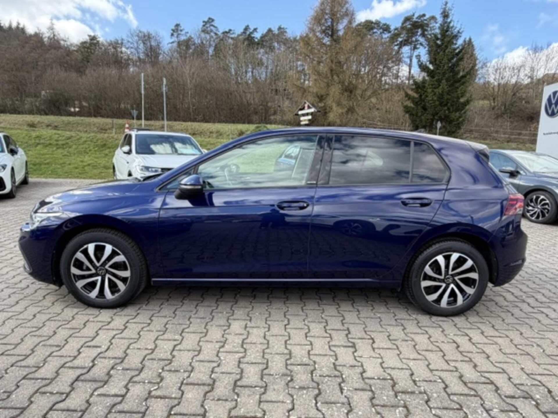 Volkswagen Golf Active