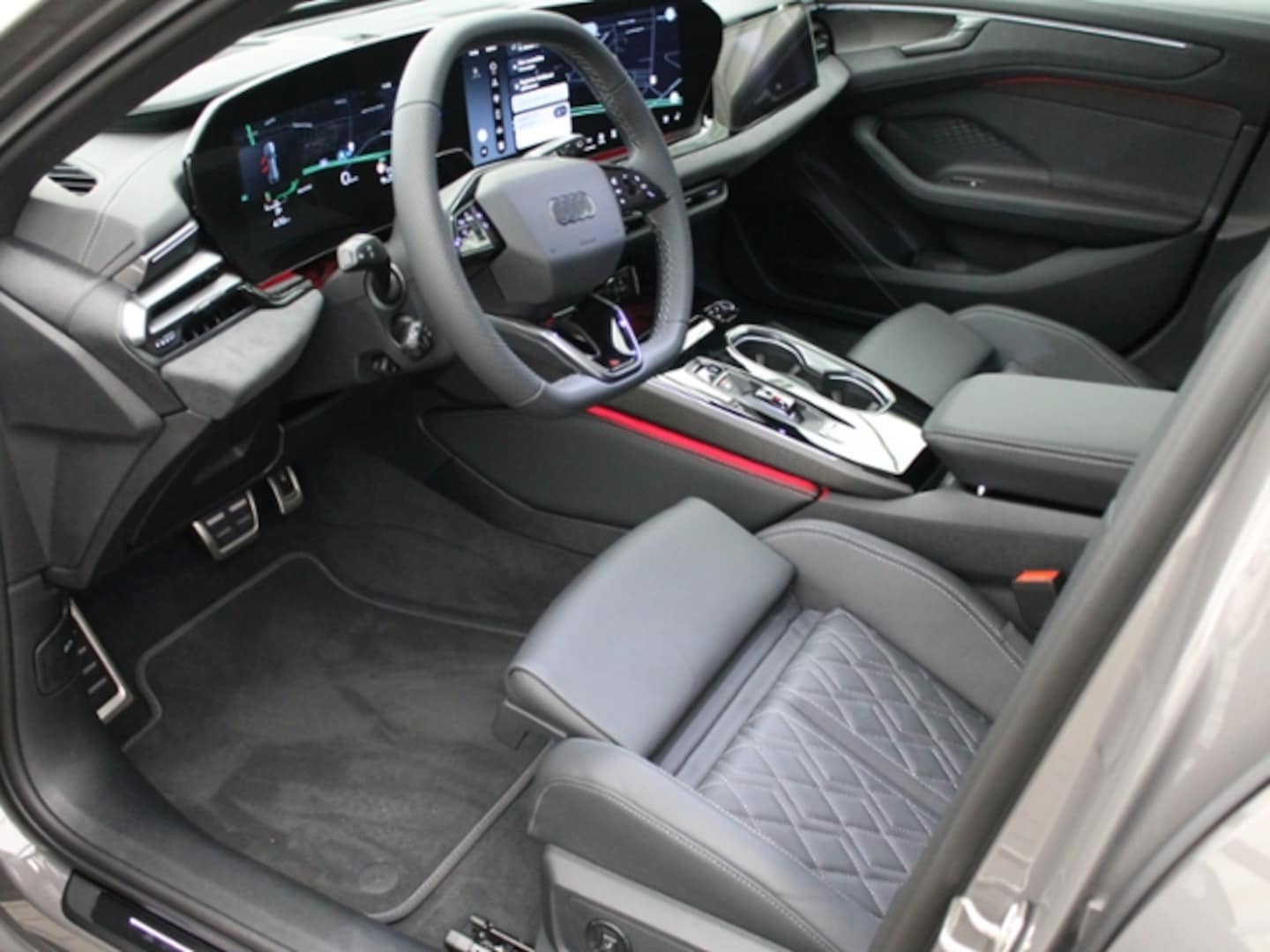 Bild über Audi A6 allroad TDI quattro 220 kW S tronic - für weitere Informationen kontaktieren Sie den Audi Partner