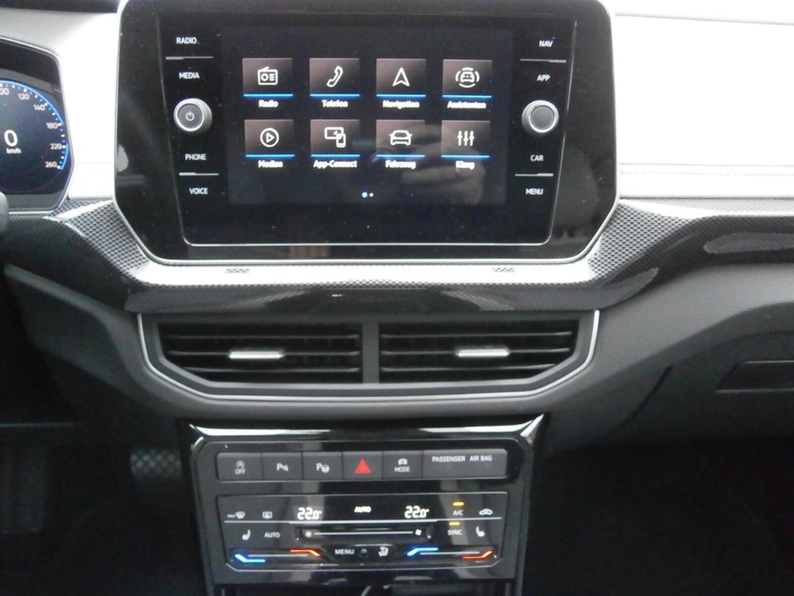 Volkswagen T-Cross – Bild 10