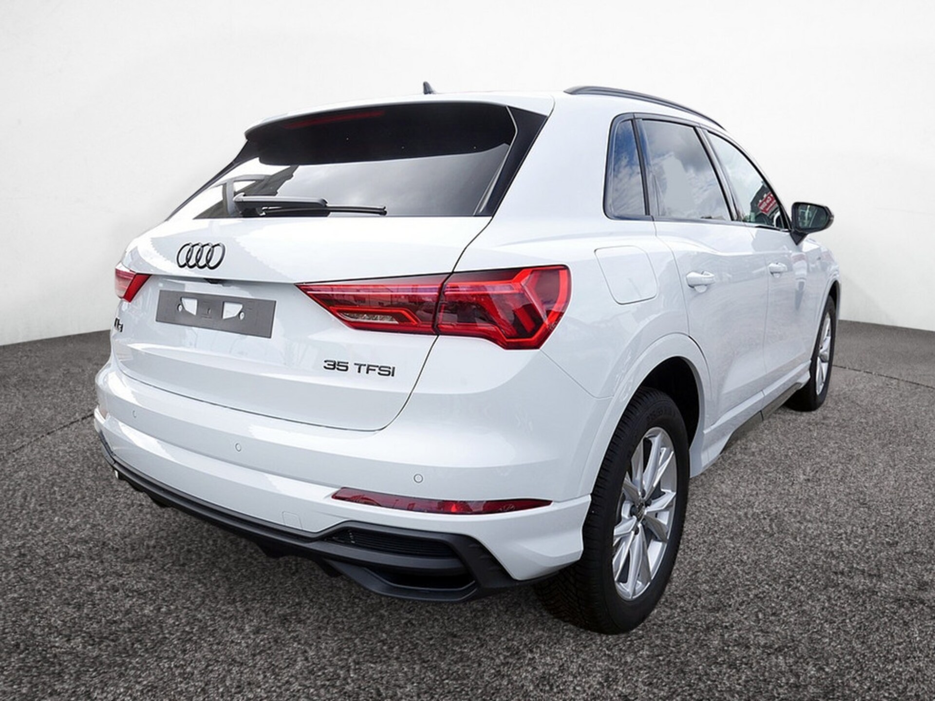 Audi Q3 SUV S line