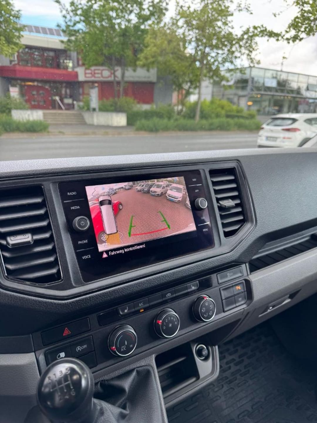 Volkswagen Crafter Kasten langer Radstand