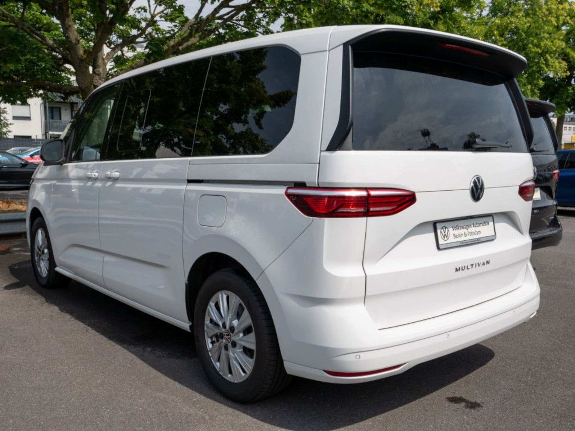 Volkswagen Multivan Basis-Modell