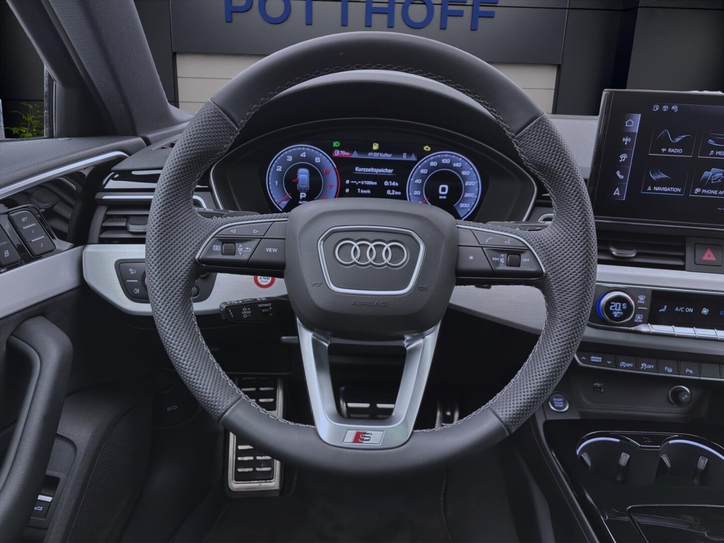 Image about Audi A4 Avant advanced 40 TFSI quattro S tronic