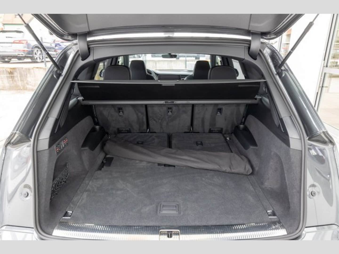 Bild über Audi Q7 SUV S line 50 TDI quattro tiptronic - für weitere Informationen kontaktieren Sie den Audi Partner