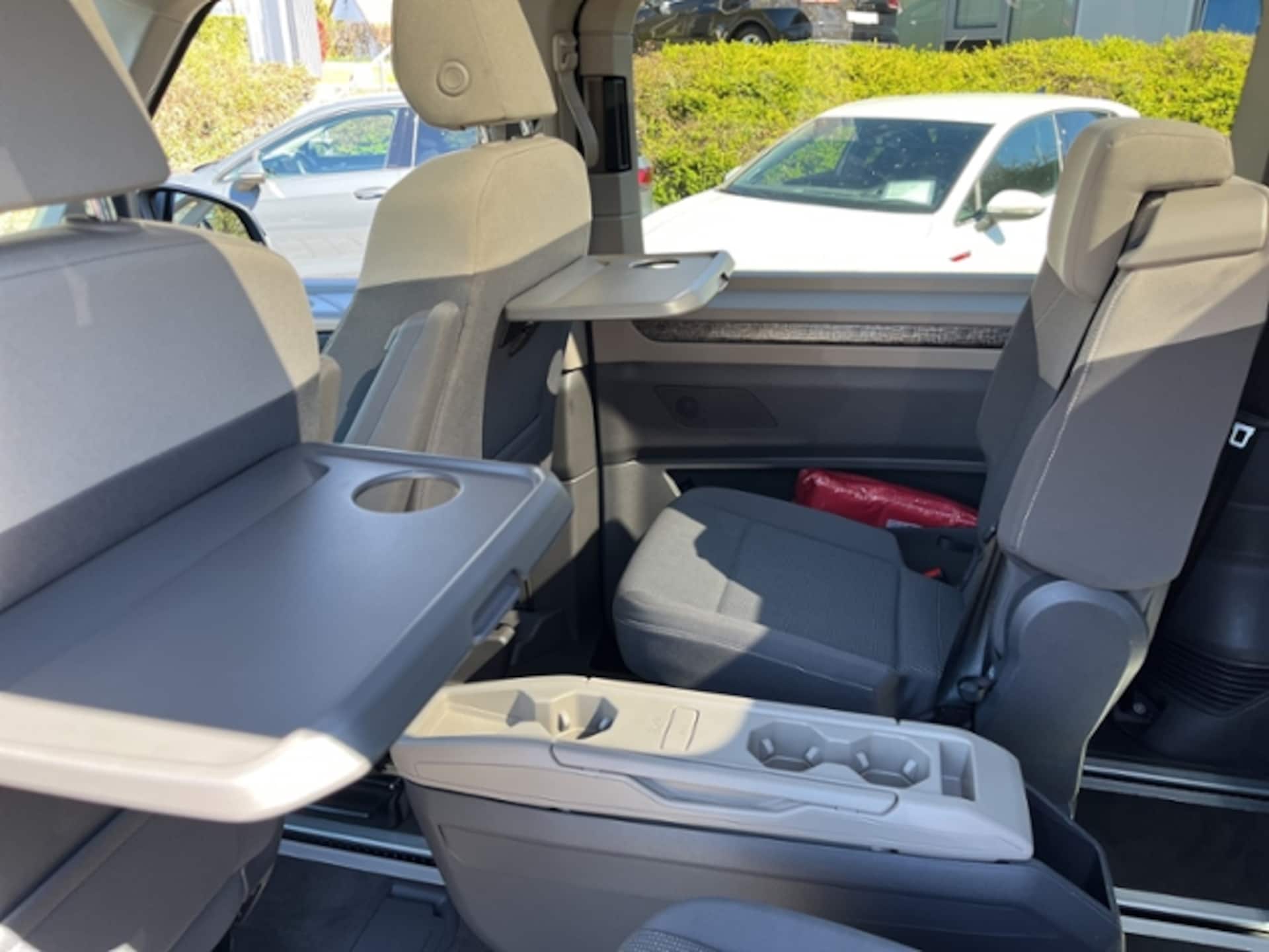 Volkswagen Multivan Life