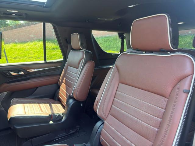 2024 GMC Yukon Denali Ultimate - Photo 24