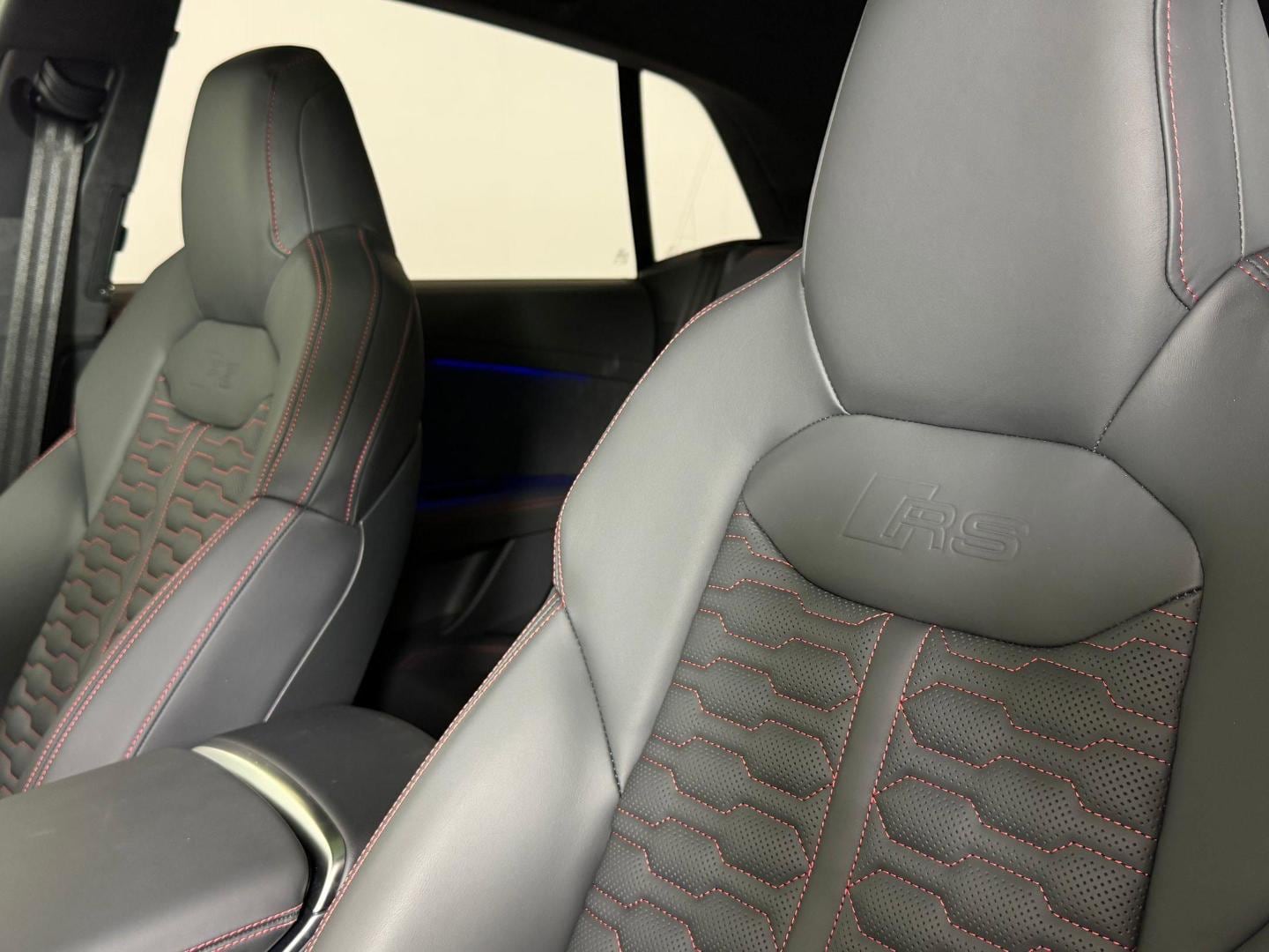 2026 Audi RS Q8 Base - Photo 24