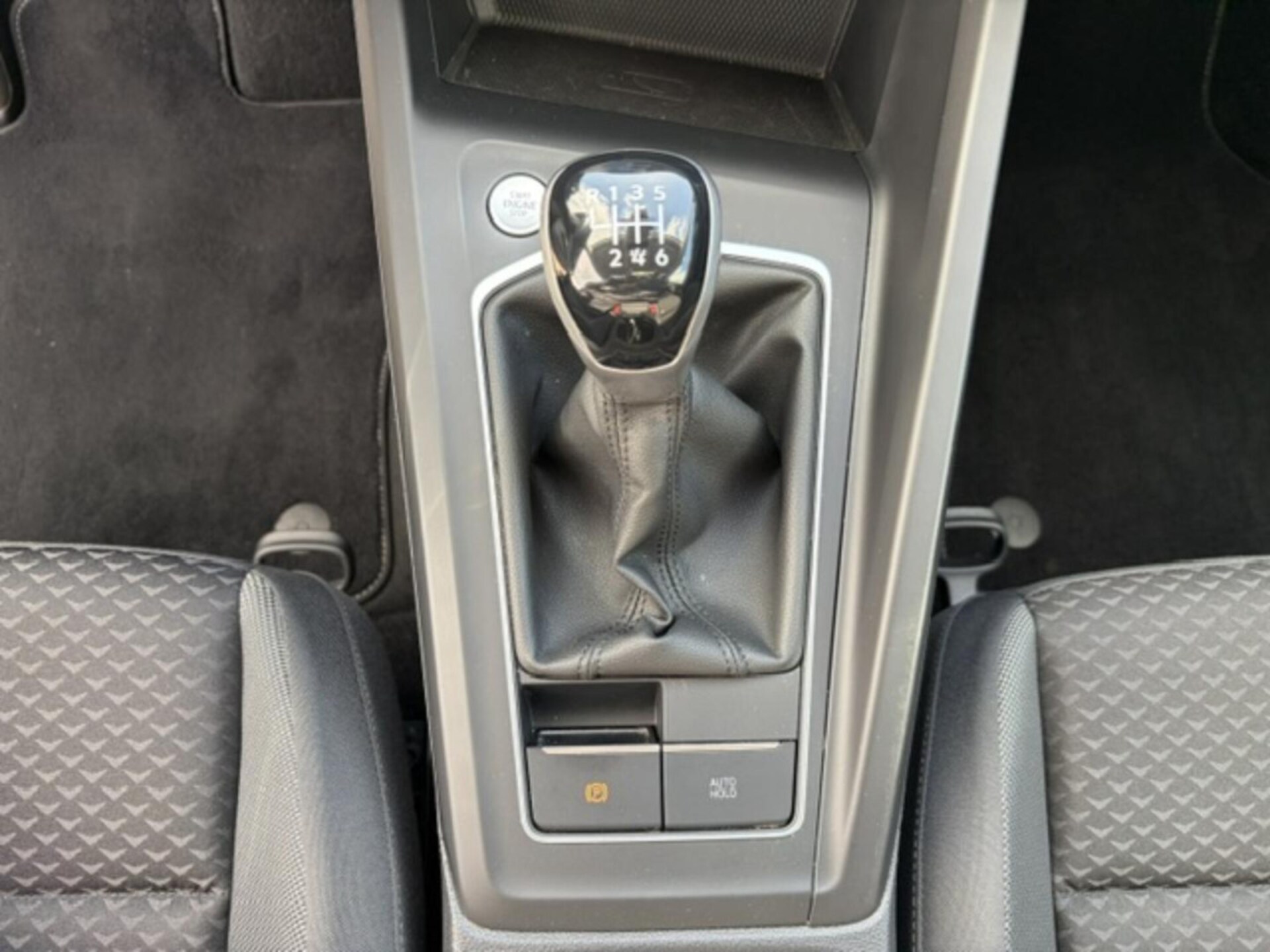 Volkswagen Golf Active