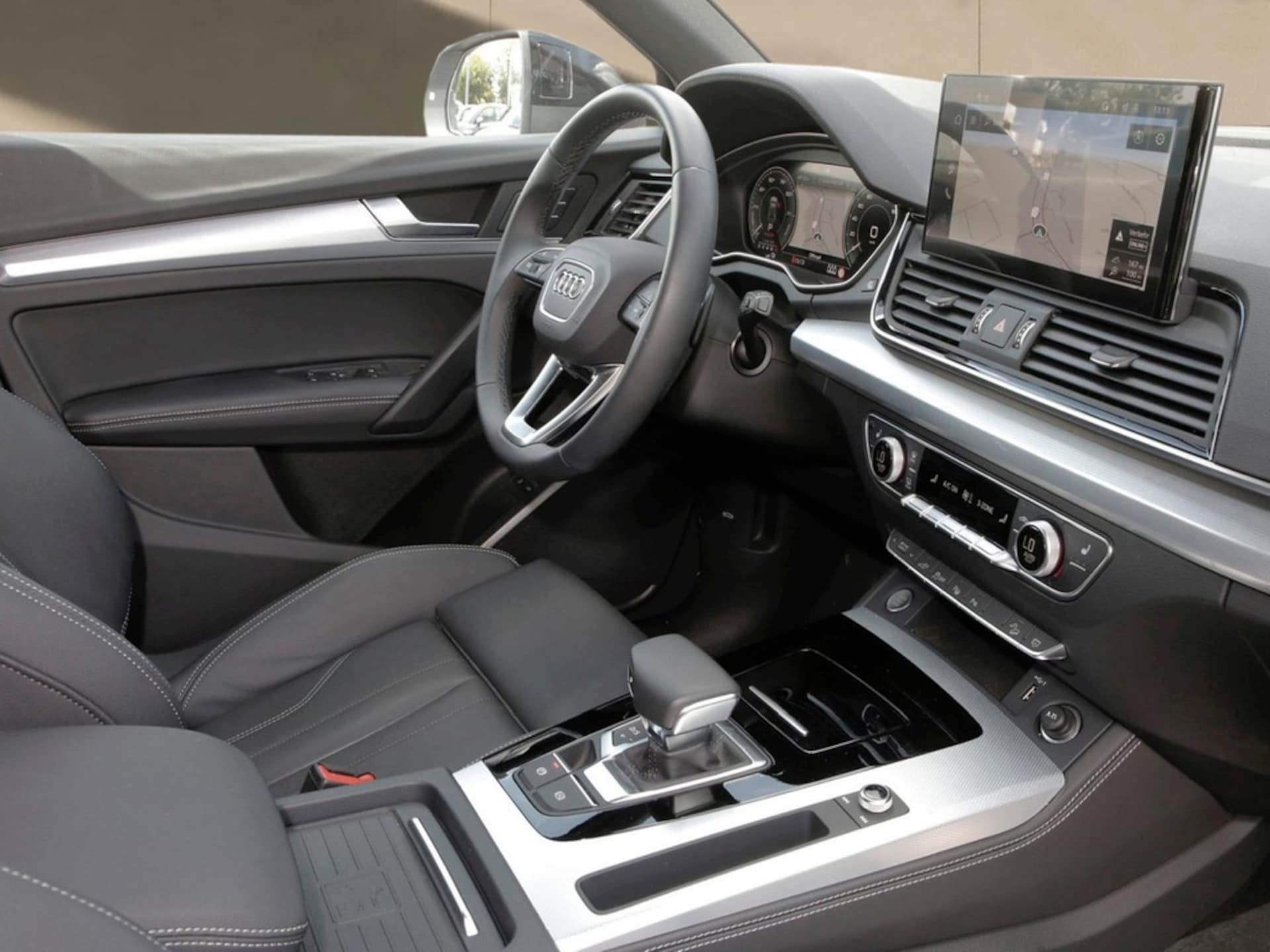 Audi Q5 TFSI e S line