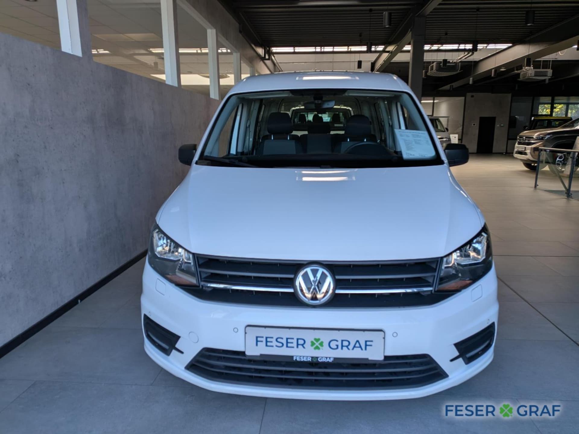 Volkswagen Caddy Kombi Basis-Modell