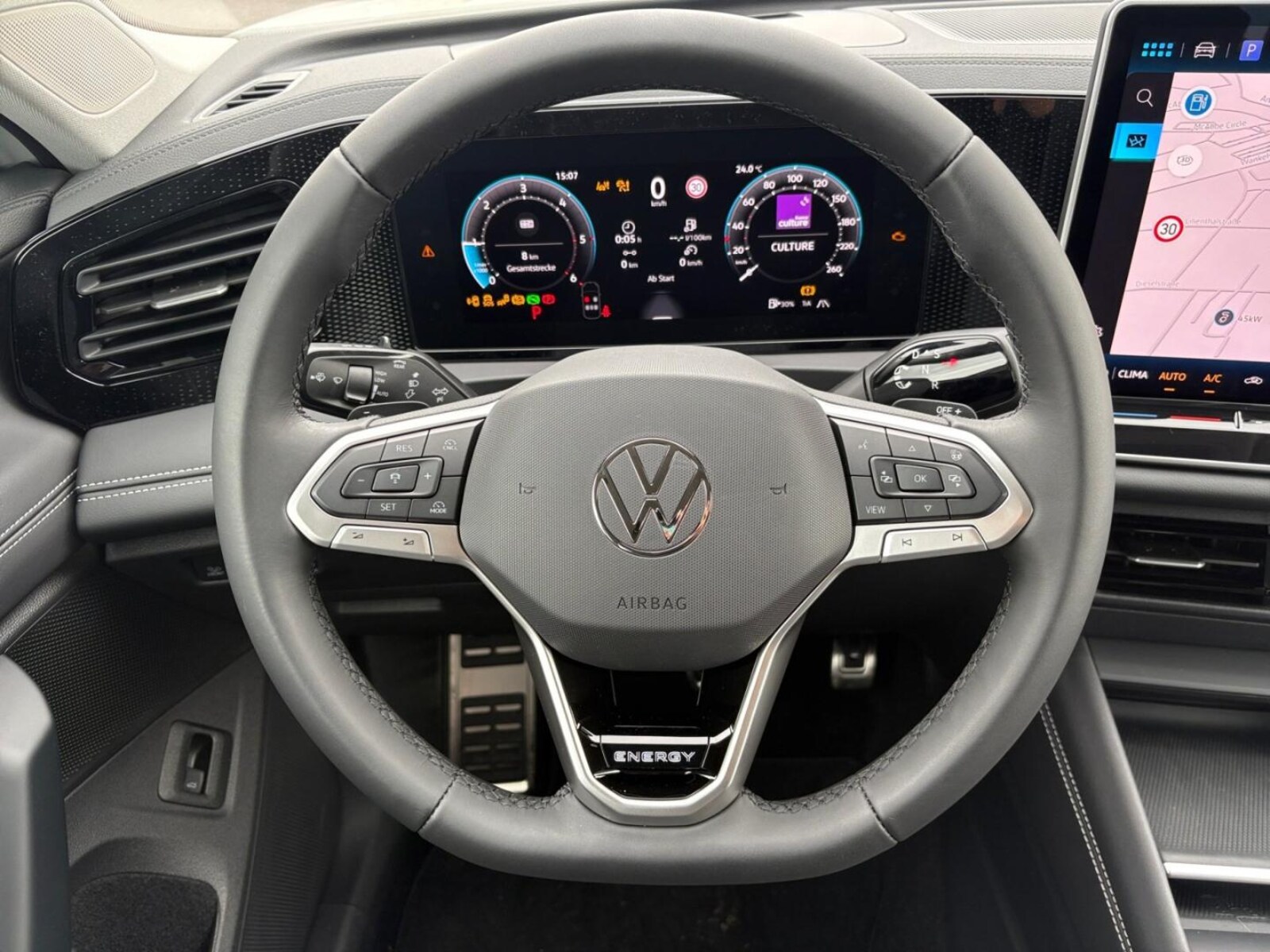 Volkswagen Tiguan – Bild 18