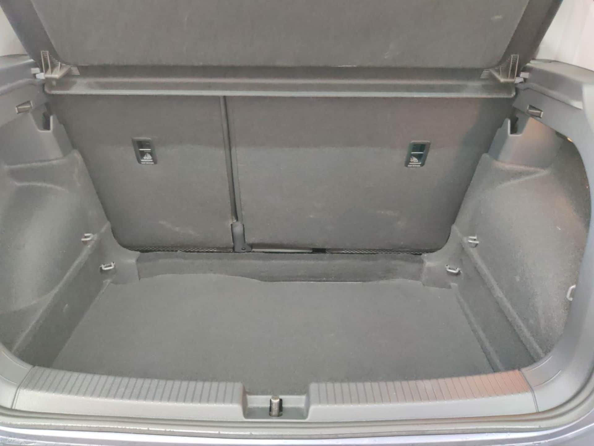 Volkswagen T-Cross Basis-Modell