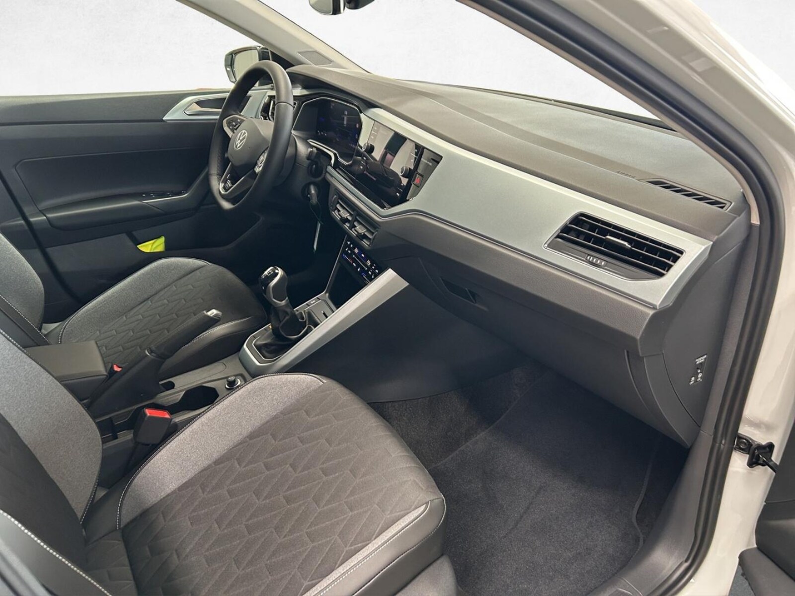 Volkswagen Polo – Bild 9