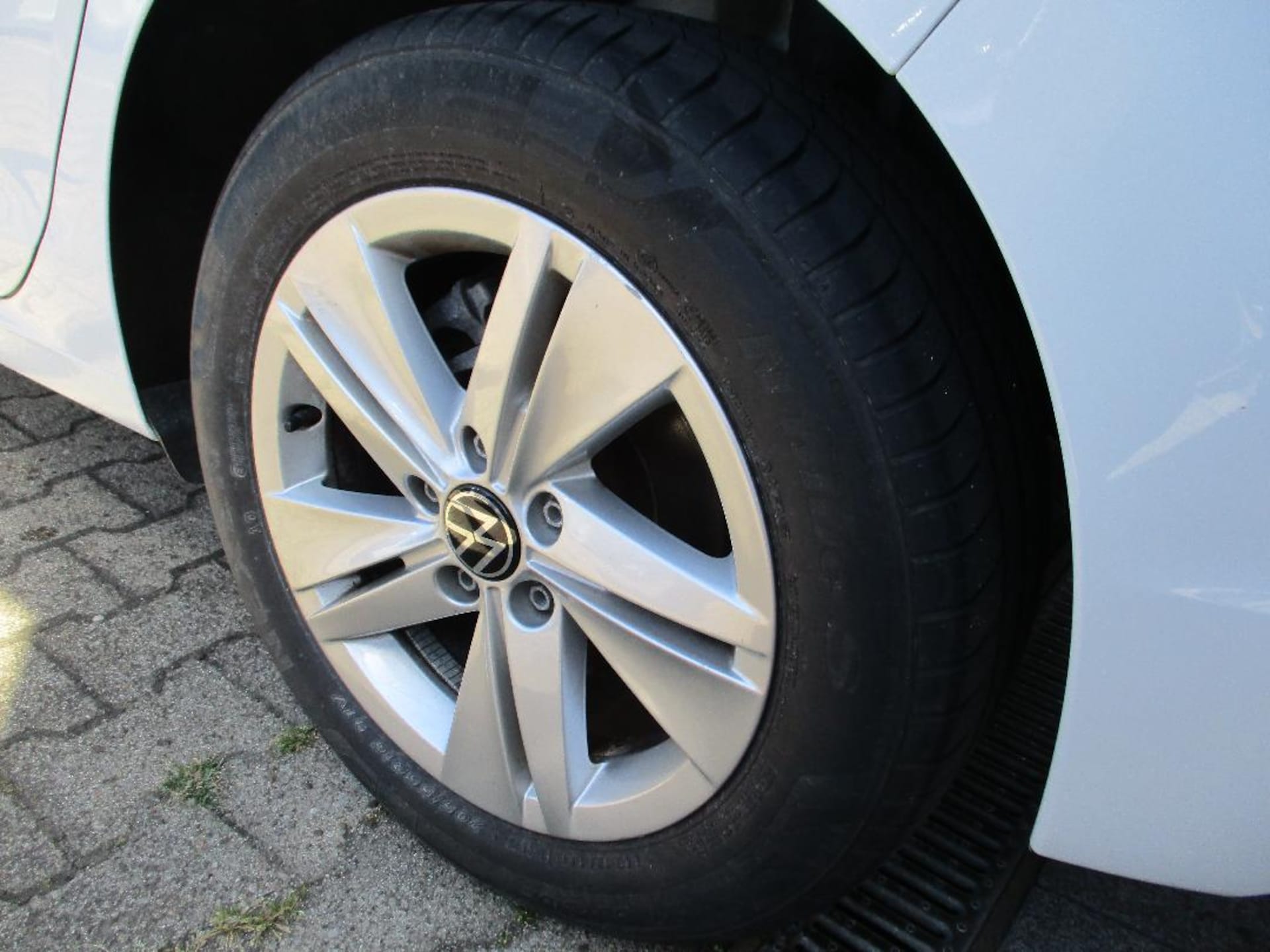 Volkswagen Golf Life