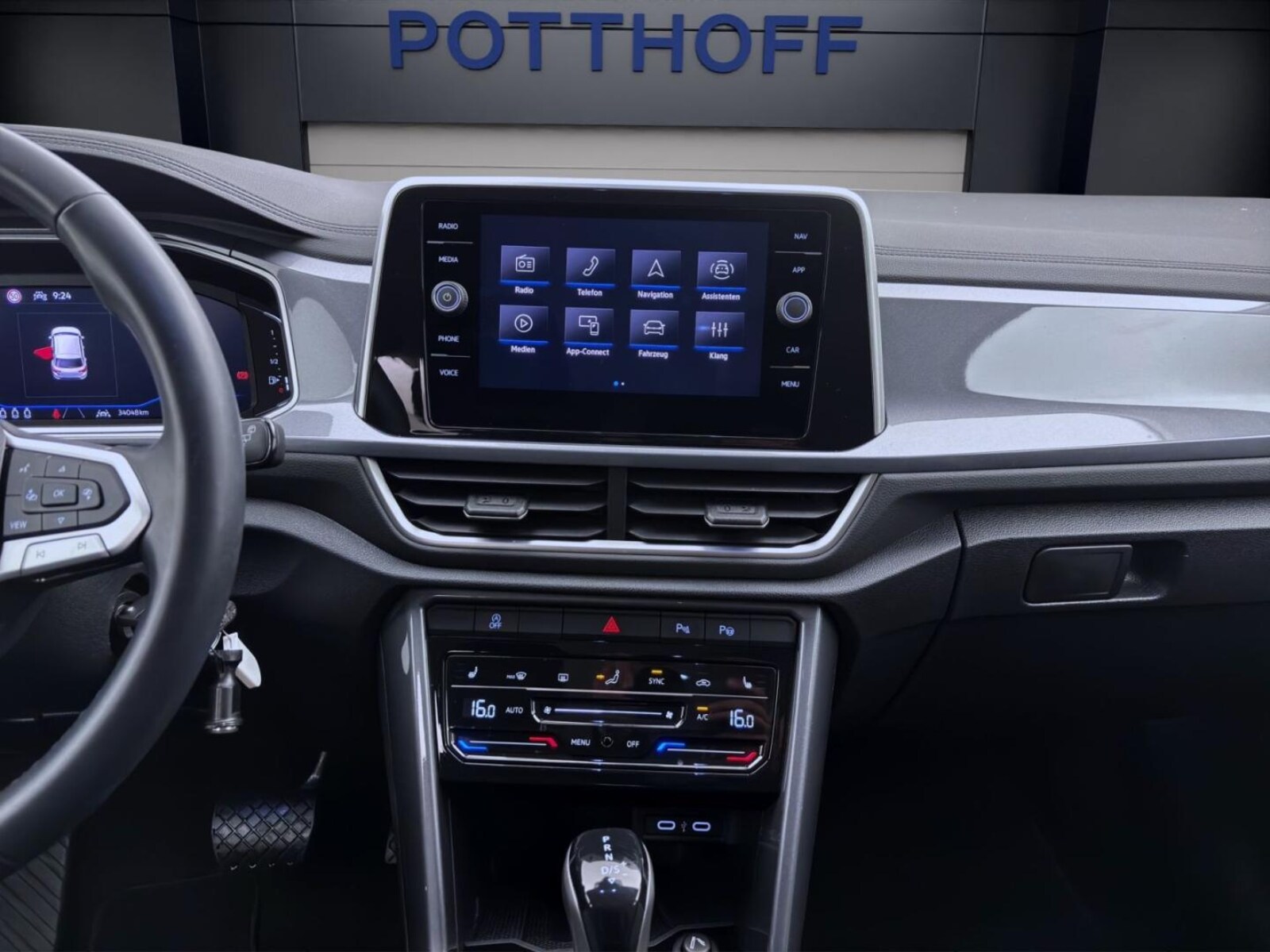 Volkswagen T-Roc – Bild 15