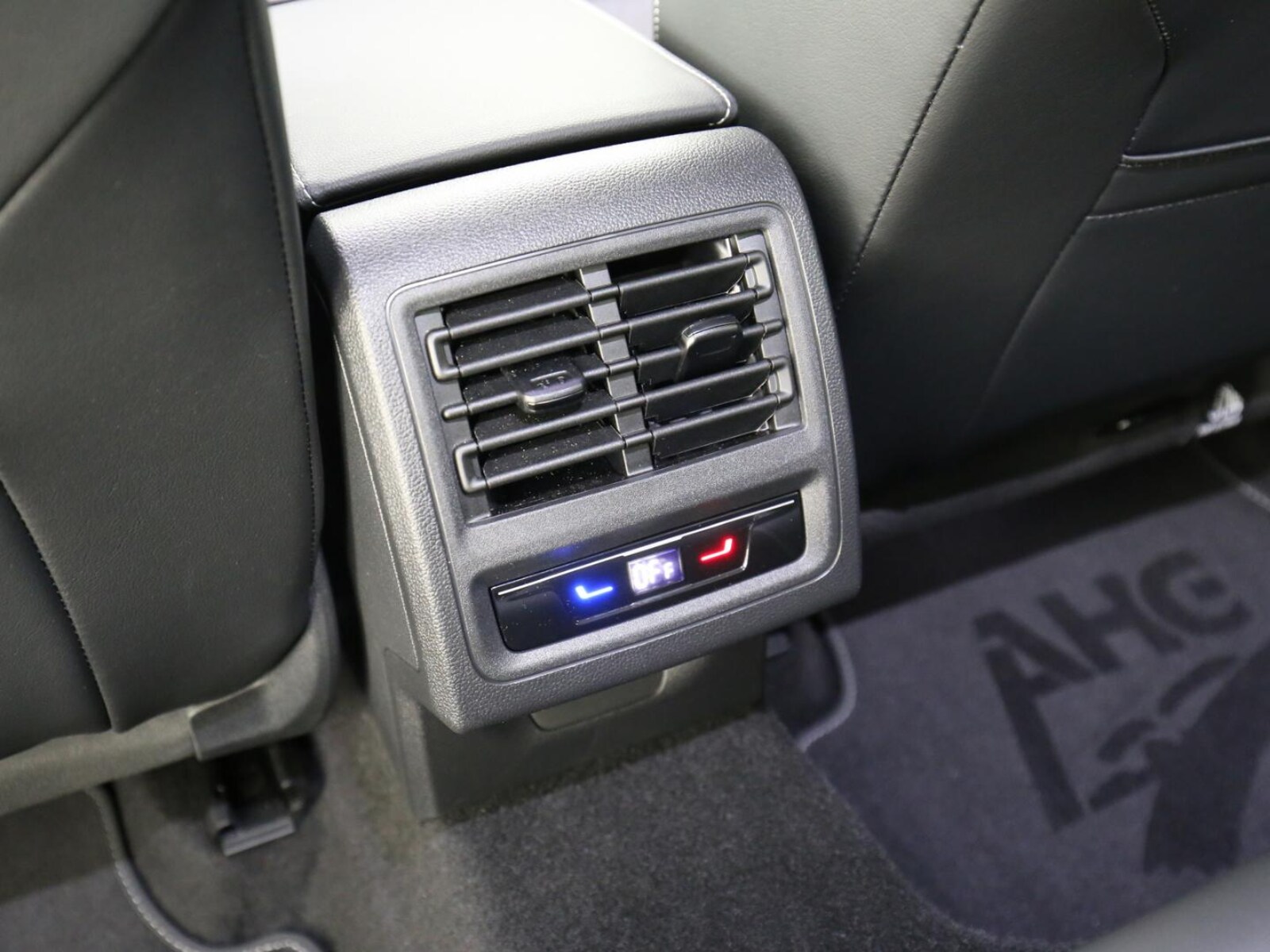 Volkswagen Golf – Bild 24