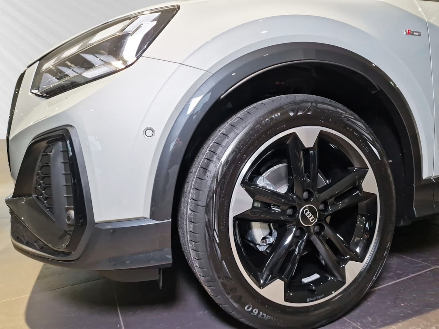 Bild über Audi Q2 S line 35 TFSI S tronic - für weitere Informationen kontaktieren Sie den Audi Partner