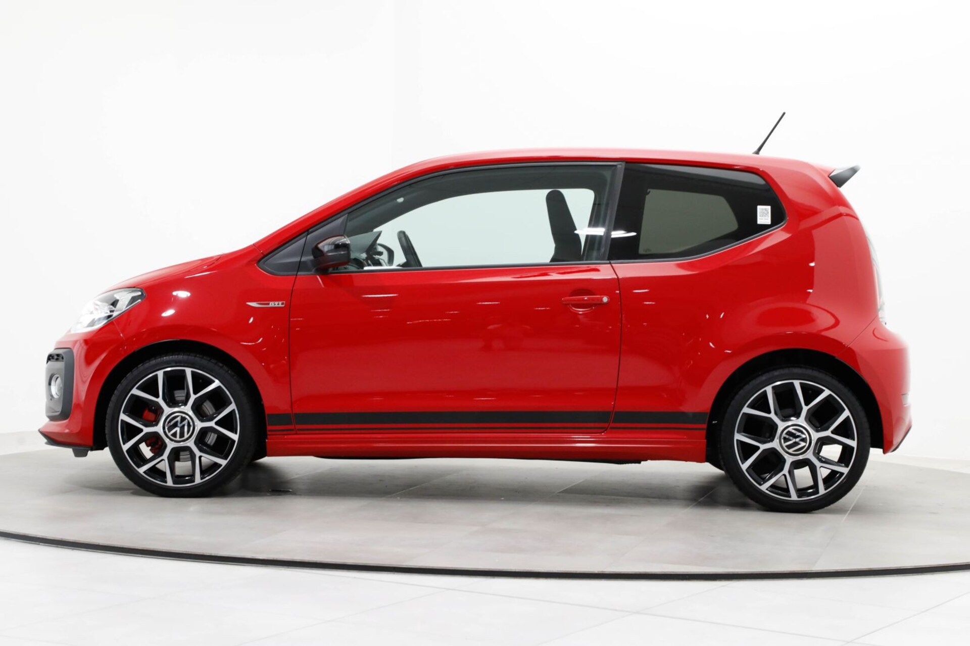 Volkswagen up! GTI