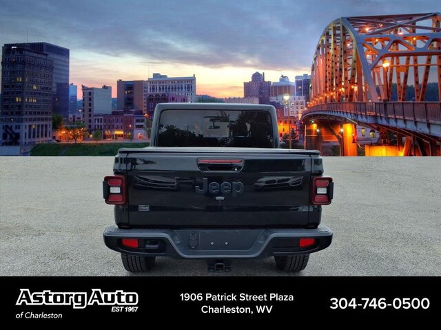 2023 Jeep Gladiator