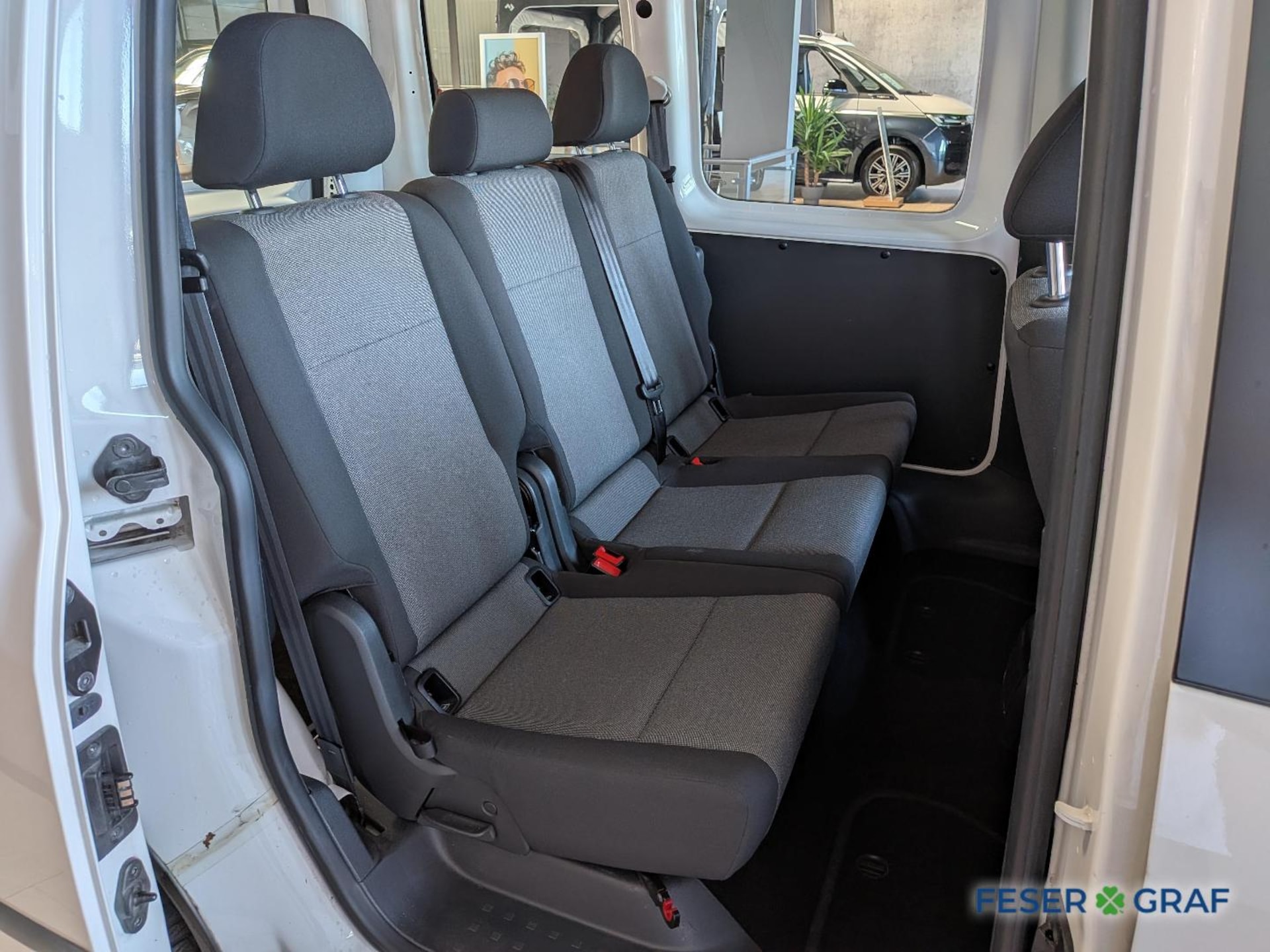 Volkswagen Caddy Kombi Basis-Modell
