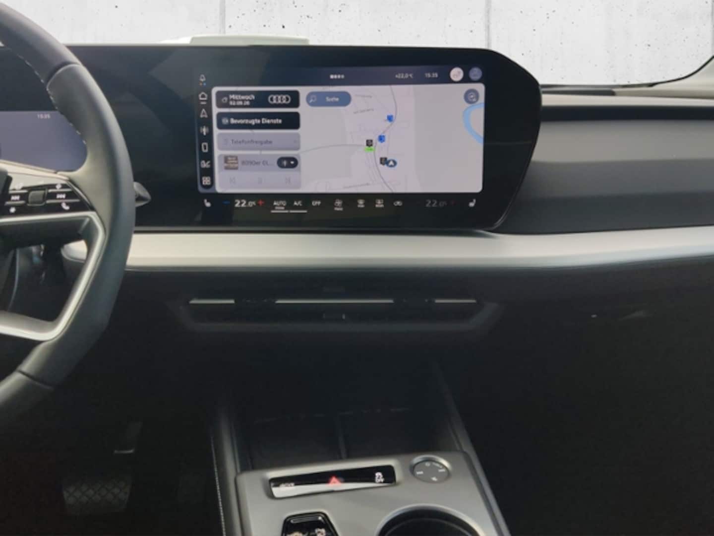 Bild über Audi Q4 SUV e-tron e-tron performance 210 kW - für weitere Informationen kontaktieren Sie den Audi Partner