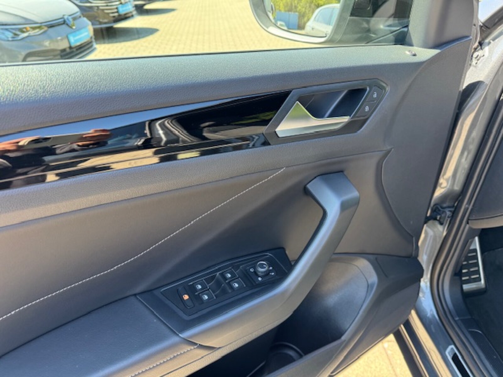 Volkswagen T-Roc – Bild 13
