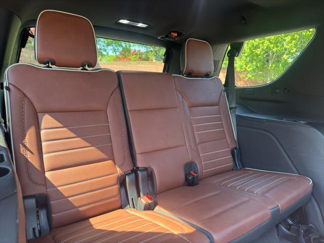 2024 GMC Yukon Denali Ultimate - Photo 27