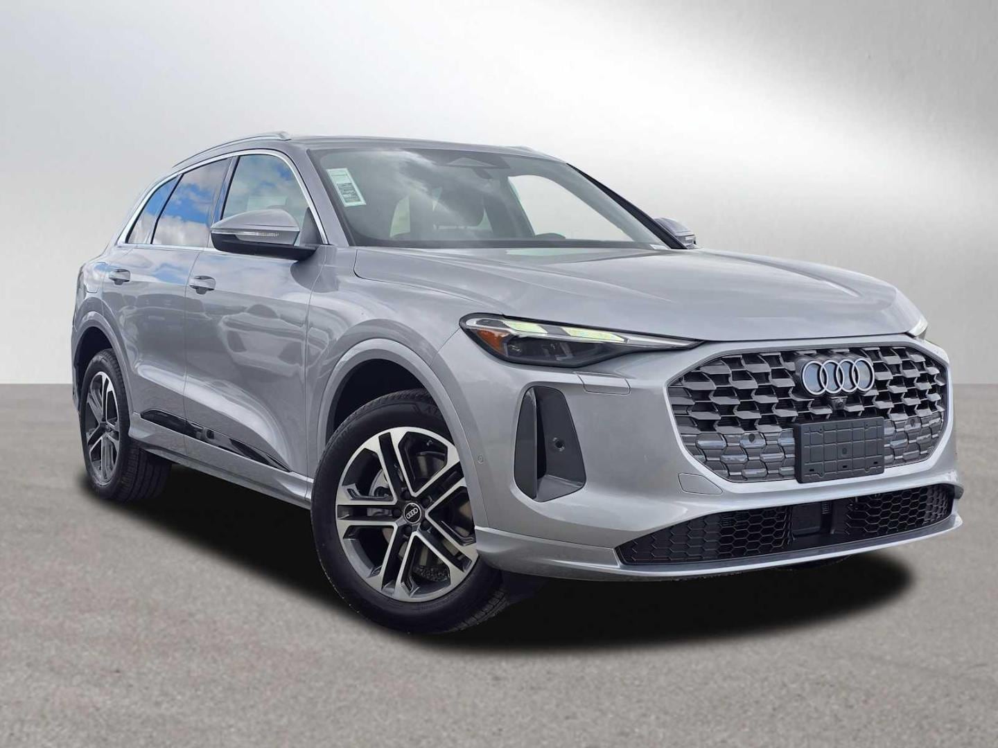 2026 Audi Q5 Premium quattro's photo