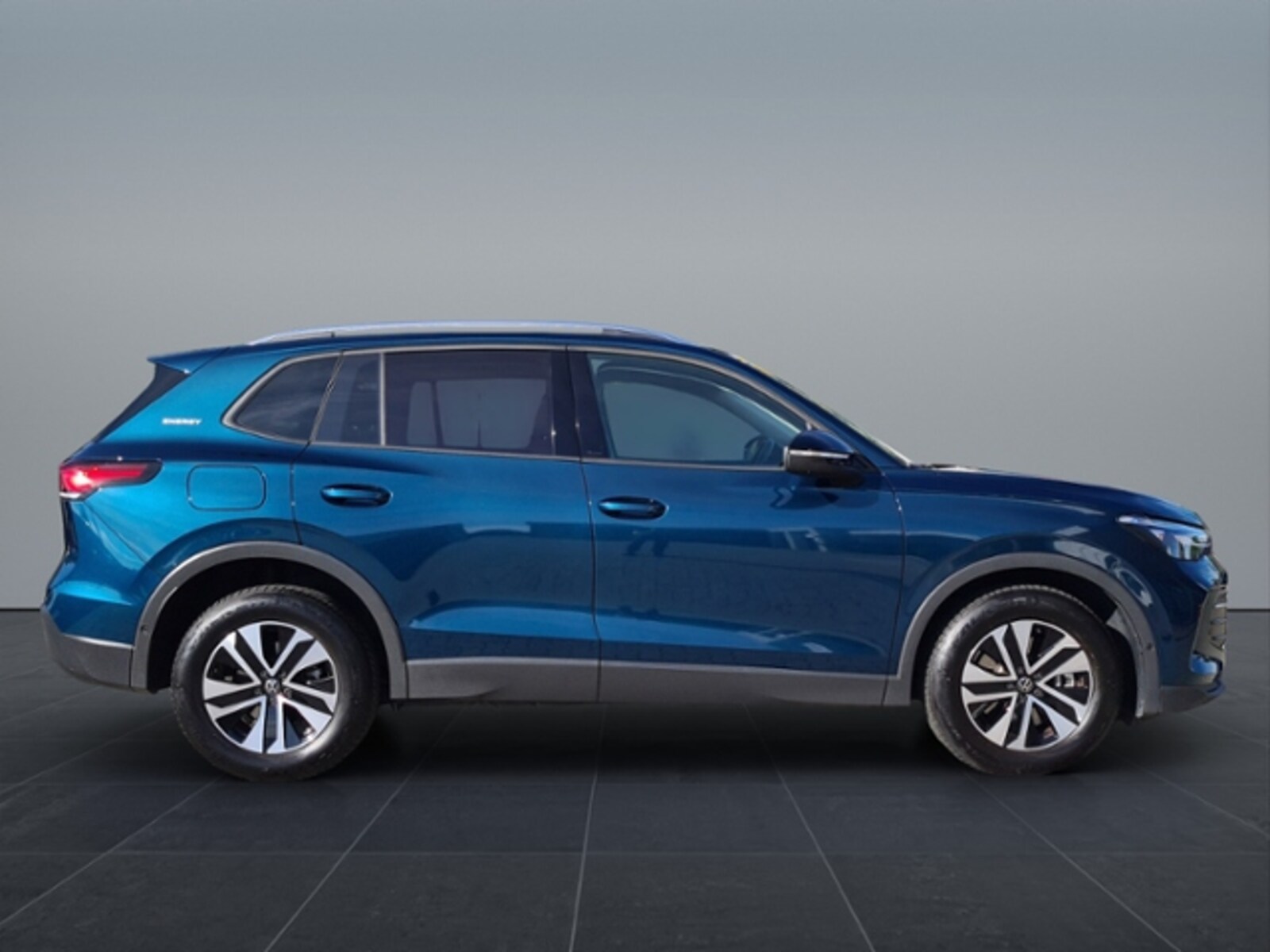 Volkswagen Tiguan – Bild 8