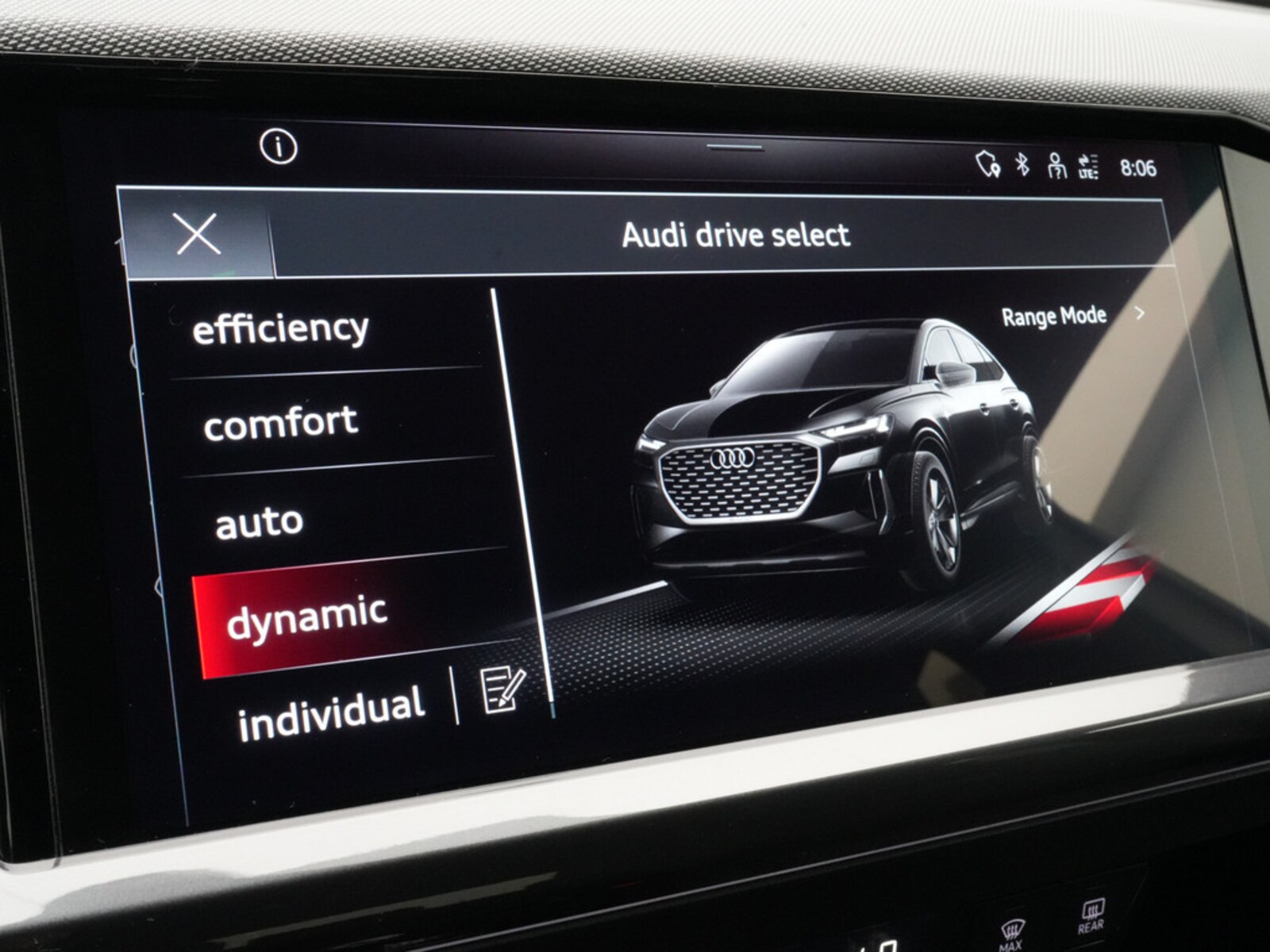 Audi Q4 Sportback e-tron – Bild 12