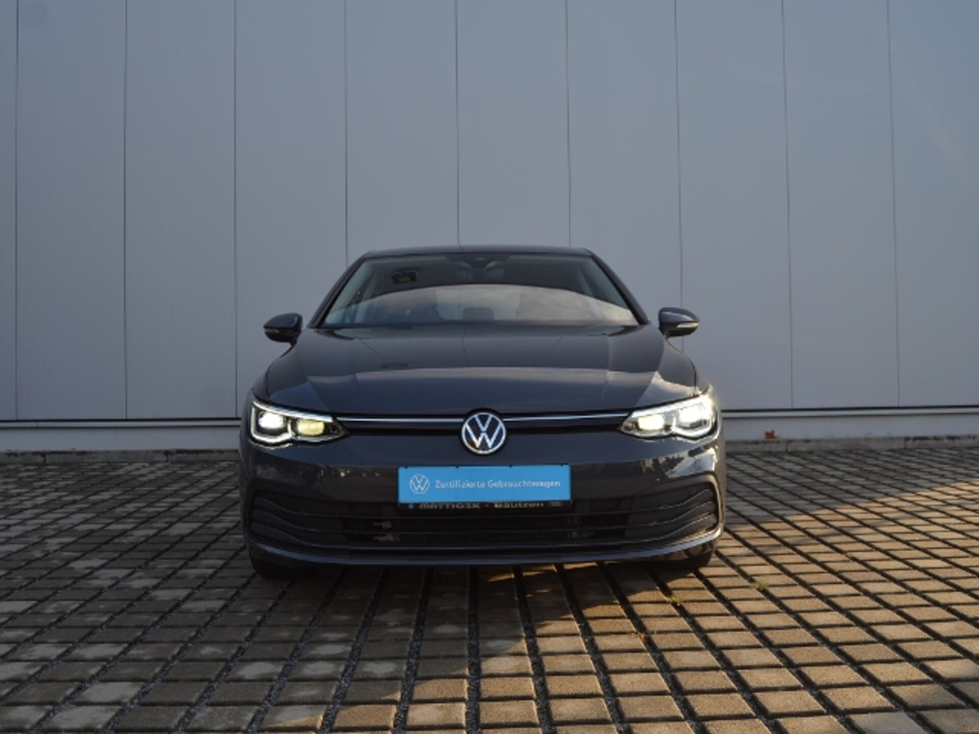 Volkswagen Golf Life