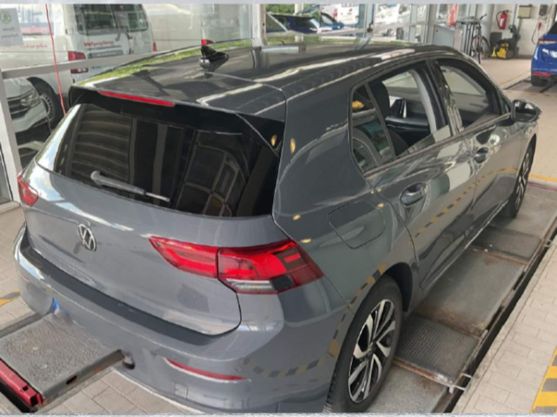 Volkswagen Golf Life