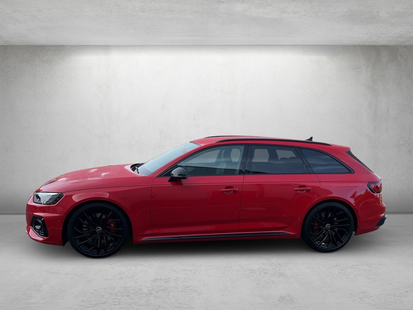 Bild über Audi RS 4 Avant TFSI quattro tiptronic - für weitere Informationen kontaktieren Sie den Audi Partner